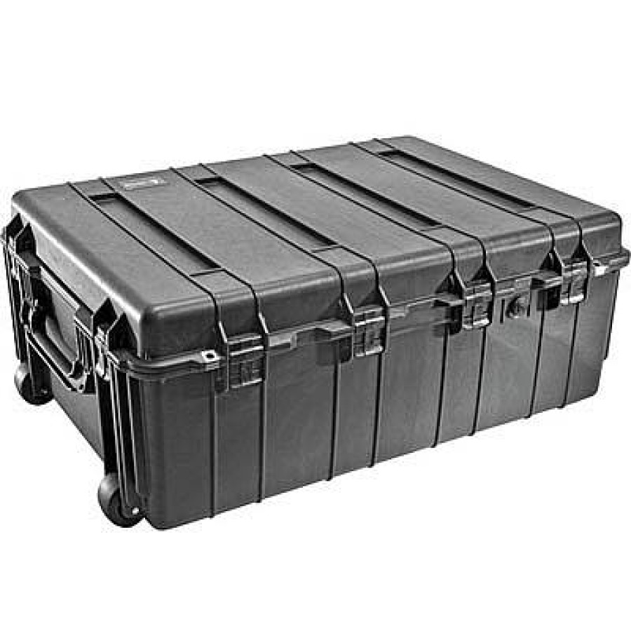 Peli Peli 1730 Case With Foam - Black | Hard Cases