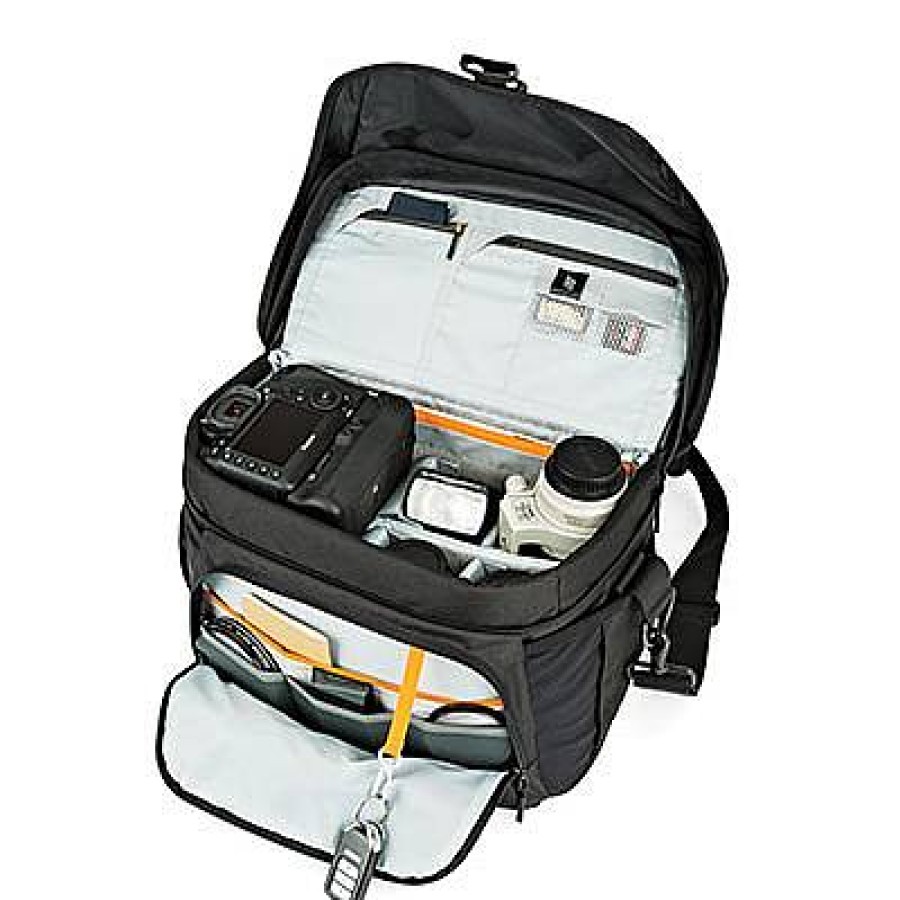 Lowepro Lowepro Nova 200 Aw Ii - Black | Shoulder Bags