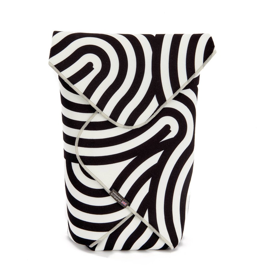 3 Legged Thing 3 Legged Thing Protective Wrapz Medium - Swirl | Pouches