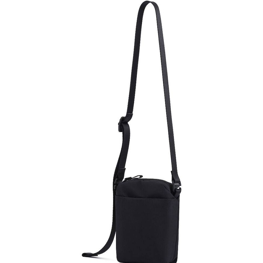 Urth Urth Andesite Point And Shoot Pouch - Black | Pouches