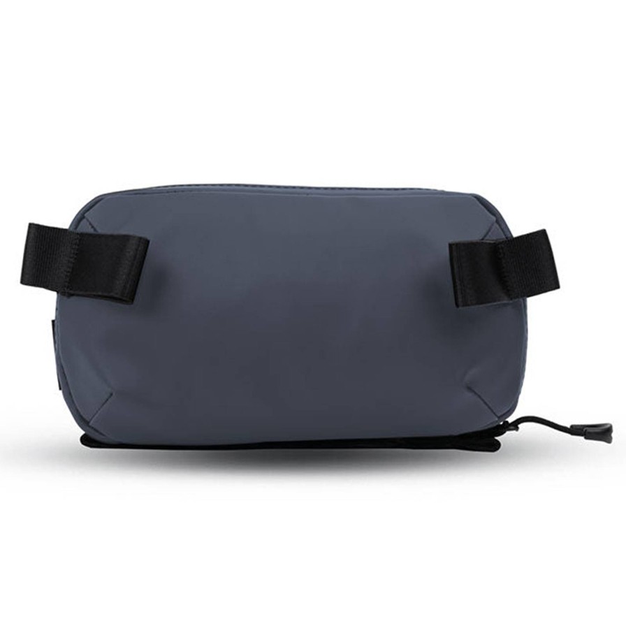 WANDRD Wandrd Tech Bag - Medium - Aegan Blue | Pouches